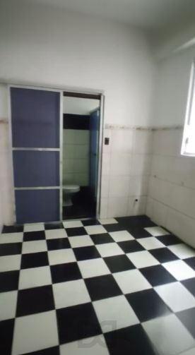 Apartamento no Centro de 3 dormitórios e dependência DESOCUPADO — foto 53