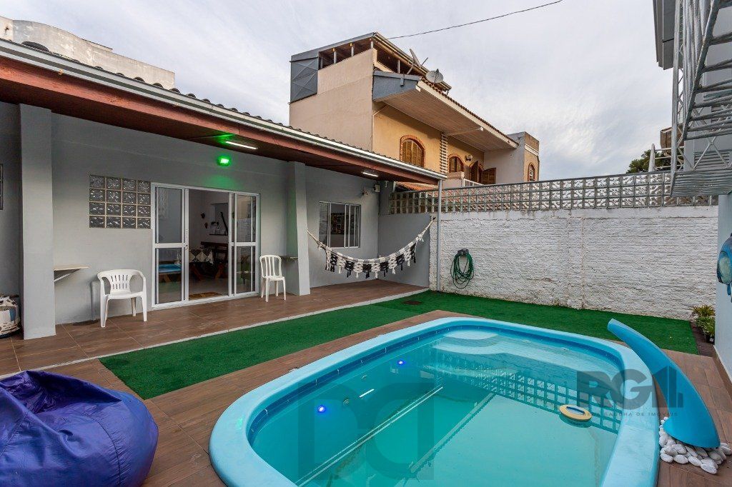 Casa no Jardim do Salso de 3 dormitórios pátio e piscina — foto 1