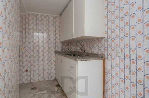 Apartamento no Centro de 1 dormitório DESOCUPADO — foto 10