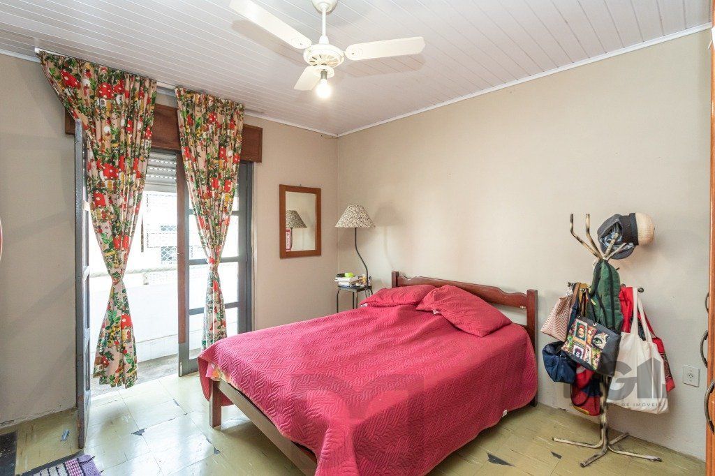 CASA COMERCIAL E RESIDENCIAL NO MIOLO DO BAIRRO SANTANA — foto 15