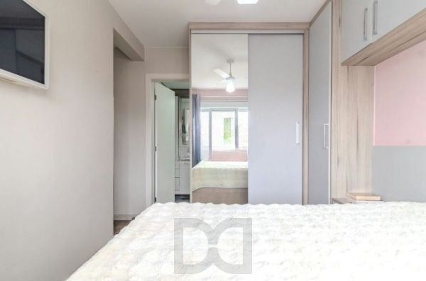 Apartamento de 2 dormitórios 2 vagas e infra no bairro Floresta — foto 10