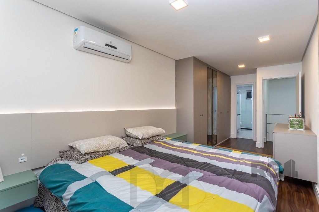Apartamento DUPLEX no bairro Chácara das Pedras de 2 dormitórios e 2 vagas — foto 31