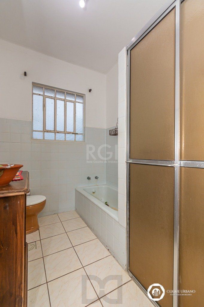 Casa para Venda de 3 dormitórios, no bairro Petrópolis — foto 15