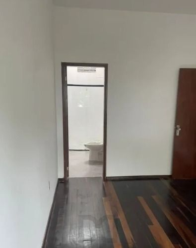 Prédio comercial no bairro Vila Jardim com 550m² — foto 32