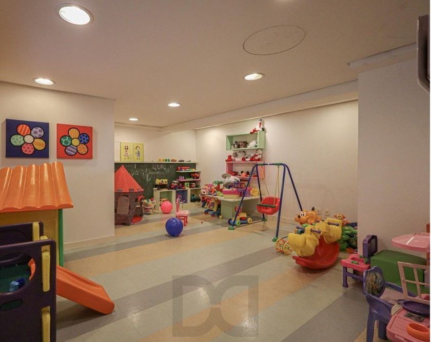 Apartamento no bairro Higienópolis de 2 dormitórios e 2 vagas — foto 27