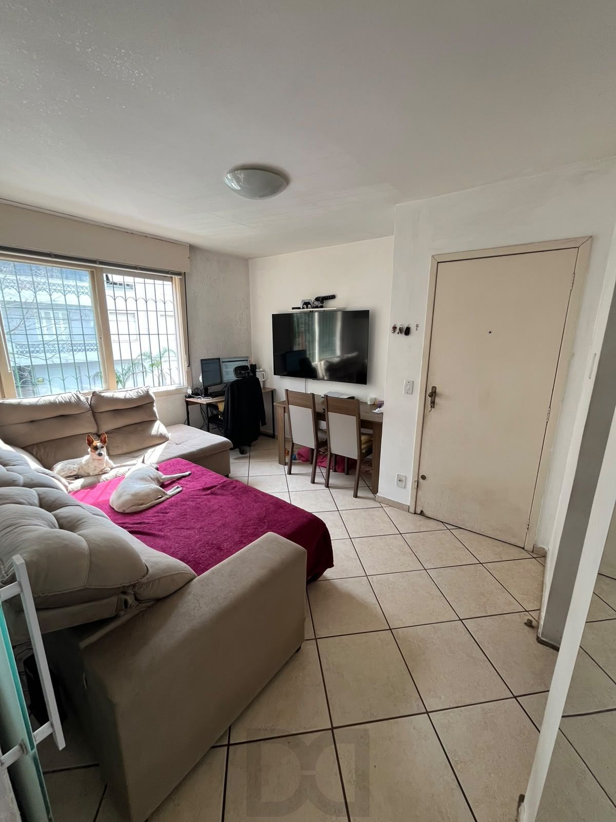 Apartamento 2 dormitórios com 1 vaga de garagem no bairro São Geraldo — foto 1