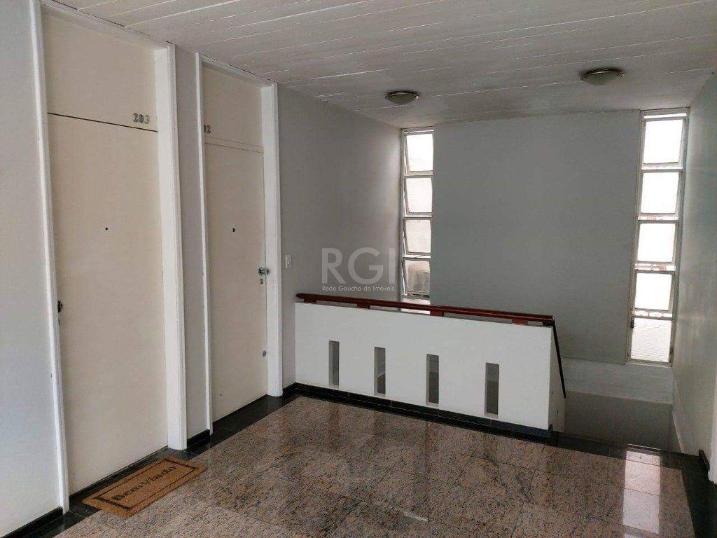 Sala comercial no bairro Petrópolis com 59m² — foto 9