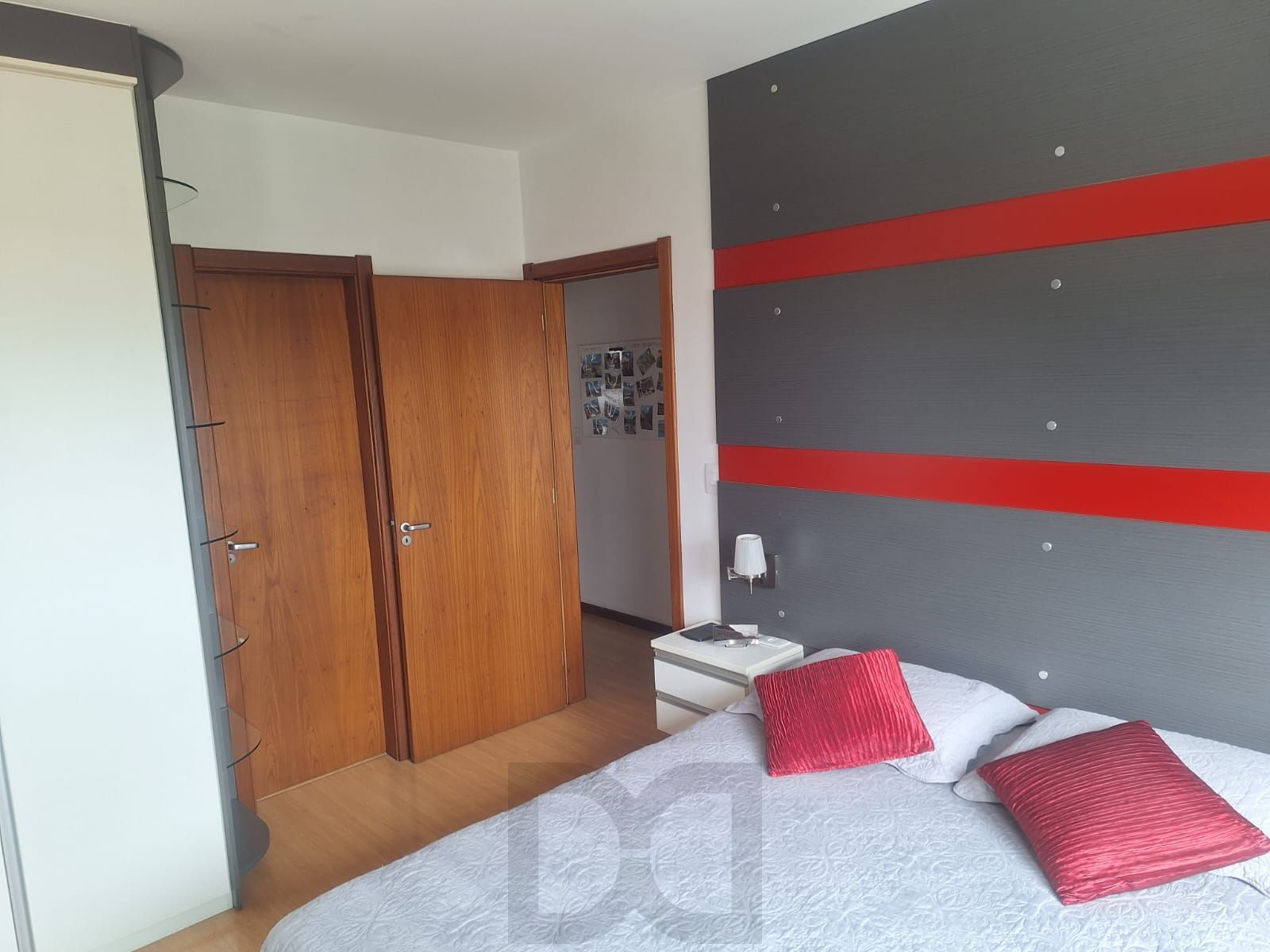 Apartamento no bairro Vila Ipiranga de 2 dormitórios e vaga — foto 9