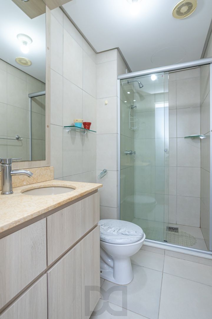 Apartamento no Cristal de 3 dormitórios , 2 vagas e infra — foto 21