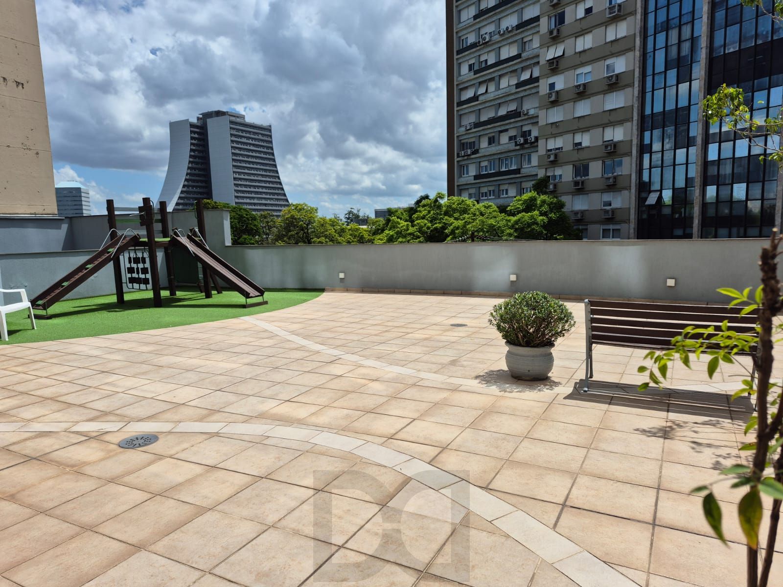 Apartamento no Centro de 2 dormitórios e 2 vagas — foto 59