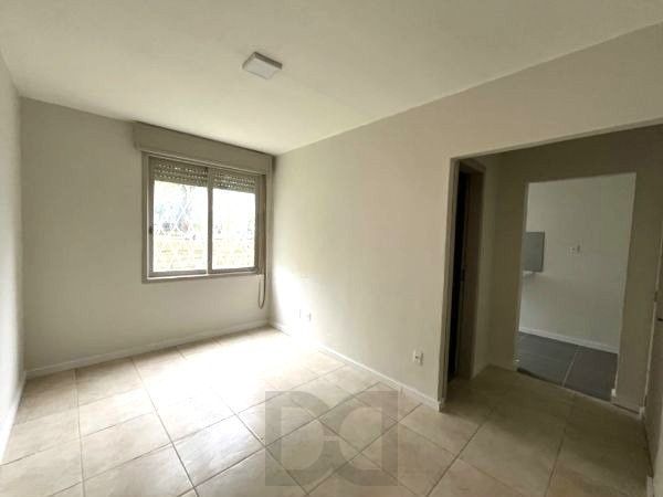 Apartamento no bairro Cavalhada de 1 dormitório *vaga rotativa DESOCUPADO — foto 2