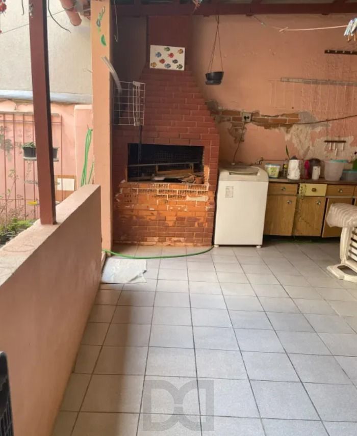 Casa 7 dormitórios 2 vagas de garagem no bairro Petrópolis — foto 42