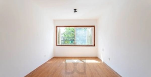 Apartamento no Petrópolis de 3 dormitórios e 2 vagas DESOCUPADO — foto 14