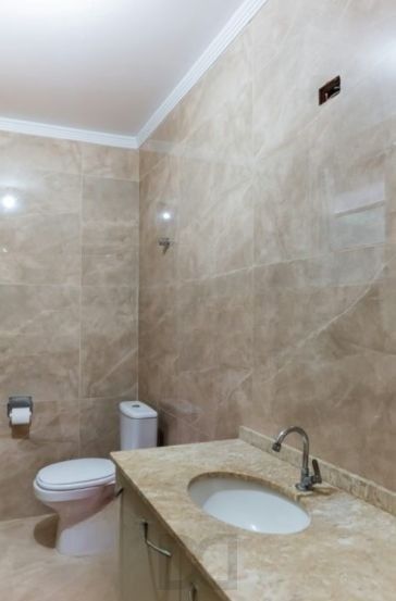 Apartamento no bairro Vila Ipiranga de 2 dormitórios e vaga DESOCUPADO — foto 15