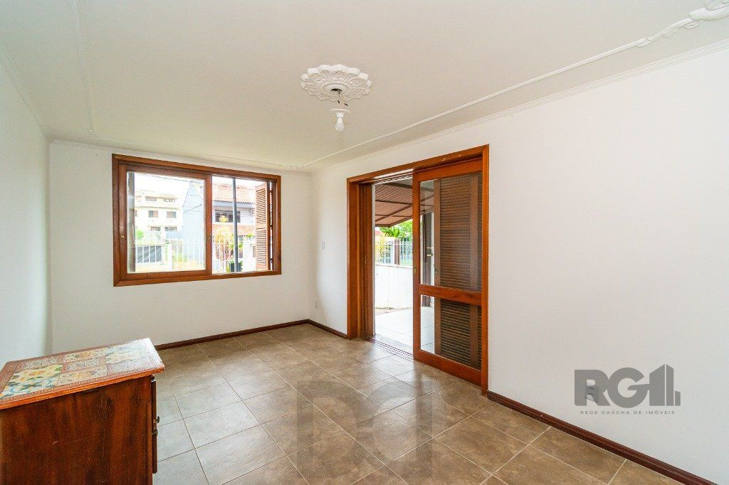 Casa no Jardim Itu com 6 dormitórios e 2 vagas e piscina — foto 15