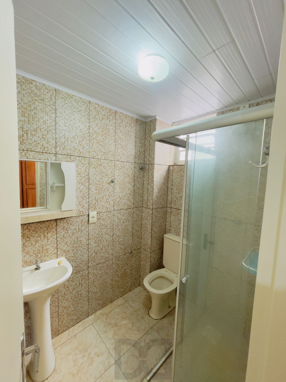 APARTAMENTO REFORMADO E DESOCUPADO, ENTRAR E MORAR NA CIDADE BAIXA!!! — foto 11