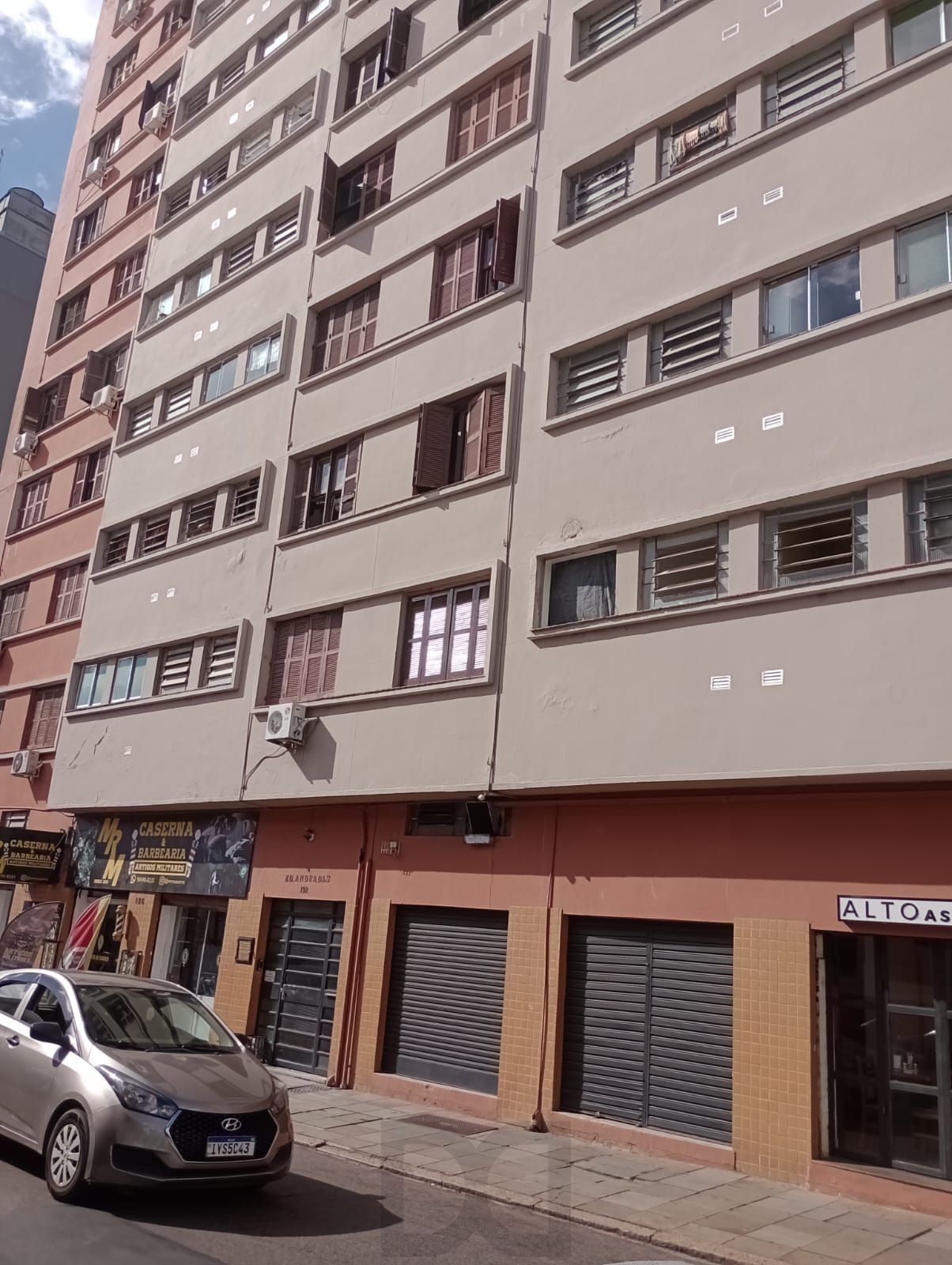 Apartamento JK à venda na Rua General Bento Martins, 192, Centro Histórico, Porto Alegre. — foto 4