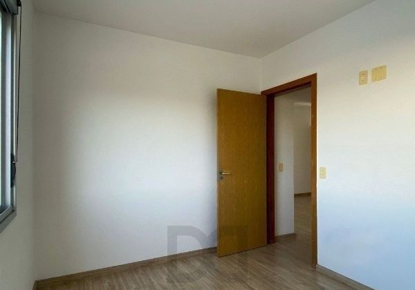 Apartamento na Cavalhada de 2 dormitórios — foto 11