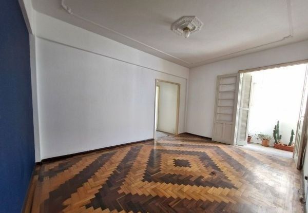 Apartamento no Centro de 3 dormitórios DESOCUPADO — foto 2