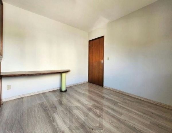Apartamento no bairro Petrópolis de 2 dormitórios e vaga — foto 8