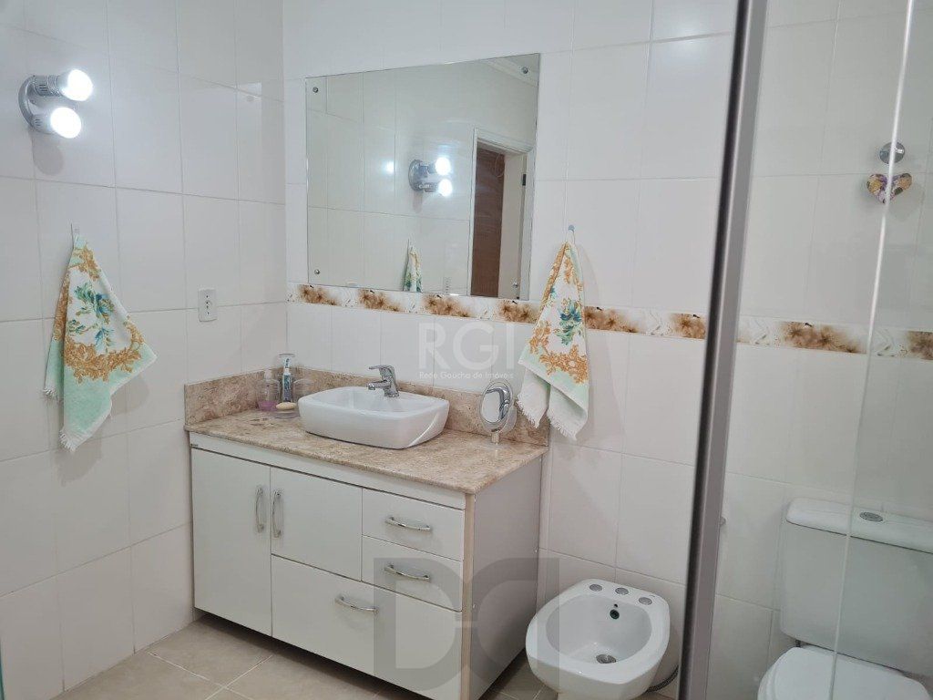Casa para Venda - 188m², 3 dormitórios, sendo 1 suites, 3 vagas - Jardim Itu — foto 13