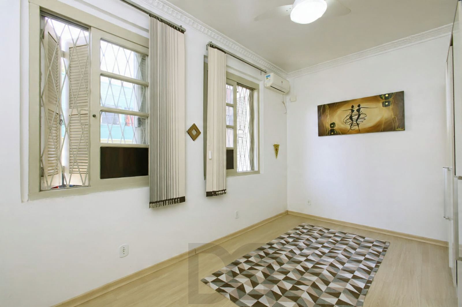 Apartamento térreo no Centro de 1 dormitório DESOCUPADO — foto 11