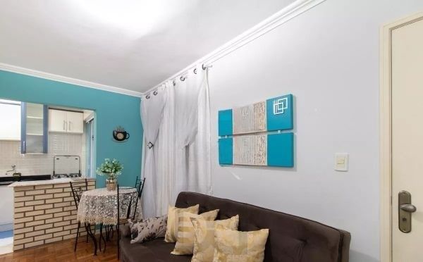 Apartamento no Centro de 1 dormitório semi mobiliado — foto 3
