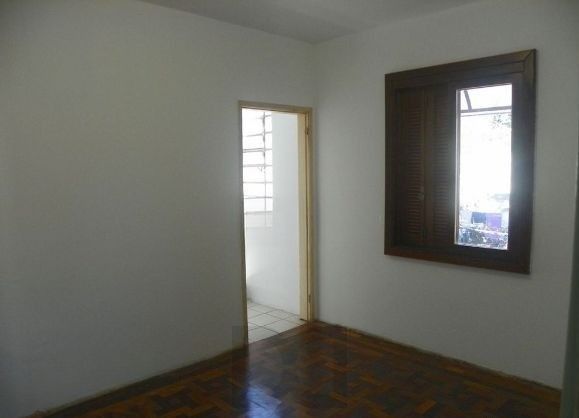Apartamento de 2 dormitórios na Medianeira — foto 4