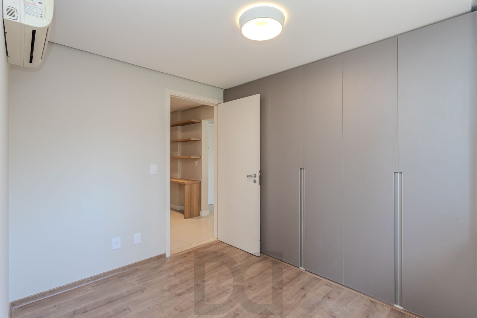 Apartamento no bairro Mont Serrat de 2 suítes e 2 vagas DESOCUPADO — foto 20