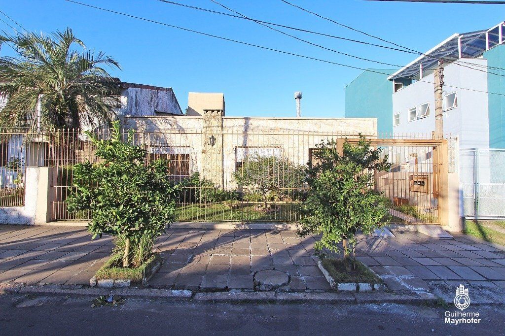 Casa no bairro Cavalhada de 3 dormitórios e amplo pátio — foto 37
