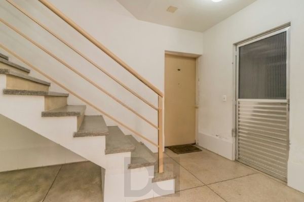 Apartamento no Sarandi de 2 dormitórios, mobiliado, 1 vaga — foto 12