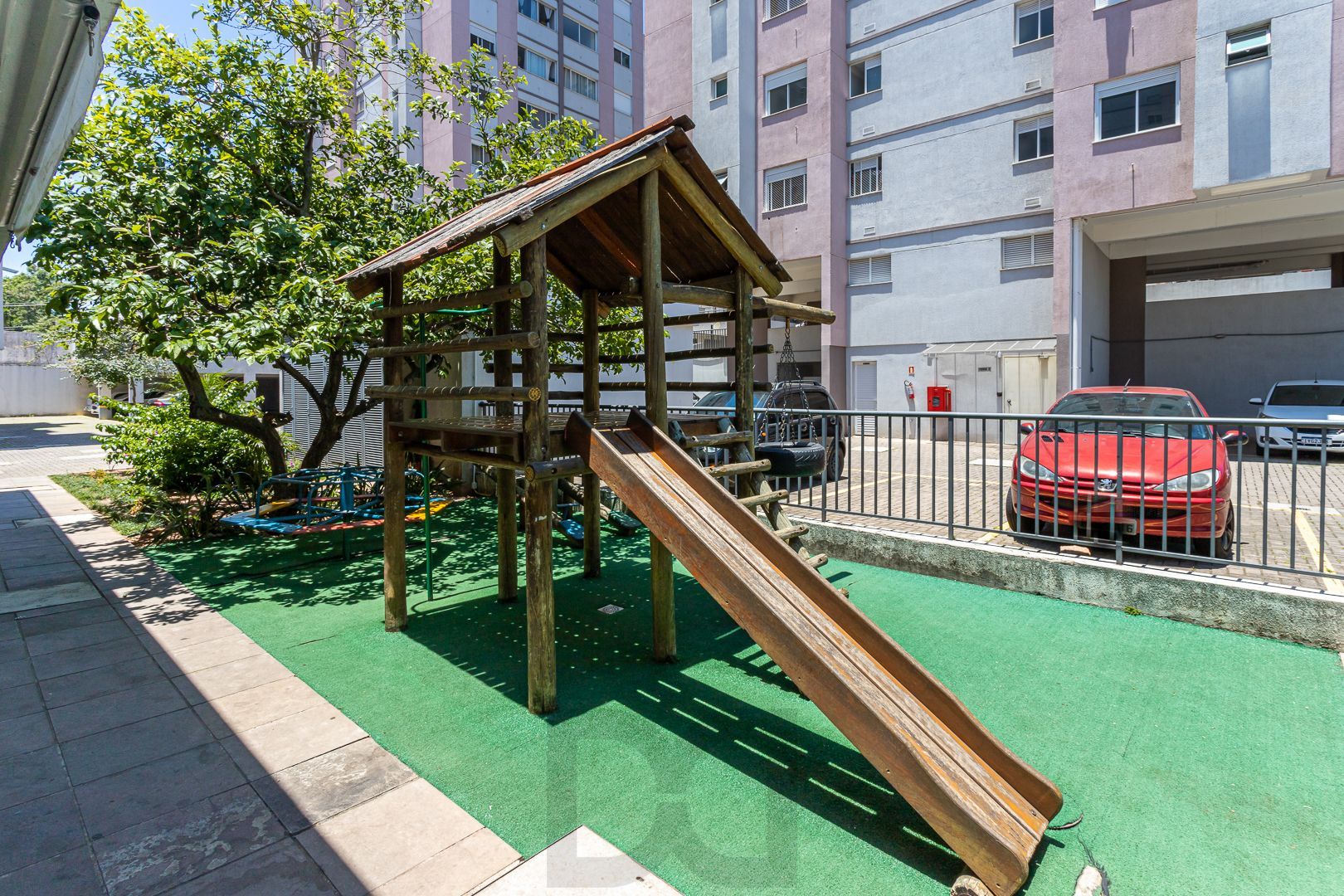 Apartamento para Venda - 50.98m², 2 dormitórios, 1 vaga - Partenon — foto 41