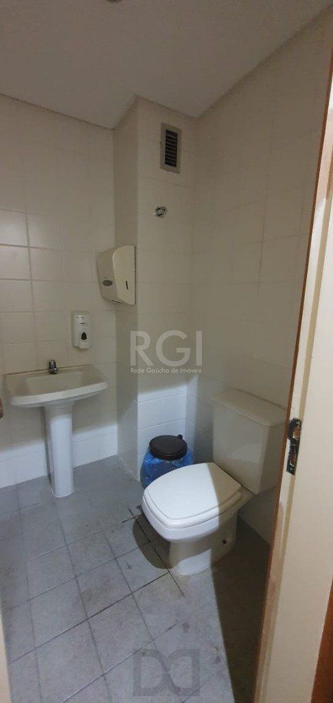 Conjunto / Sala comercial no bairro Petrópolis — foto 5