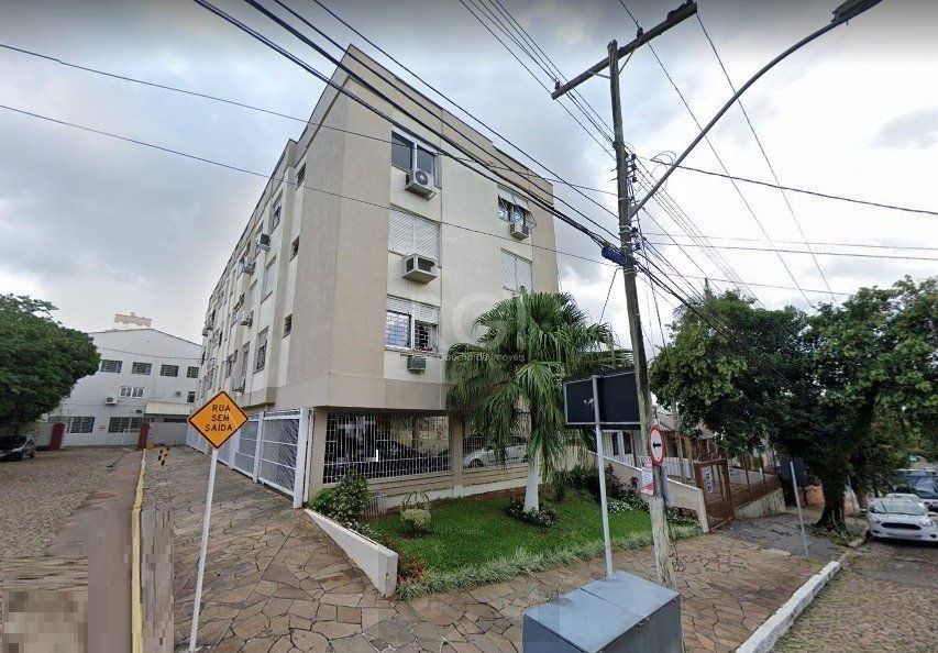 Apartamento no bairro Vila Ipiranga de 2 dormitórios e 2 vagas DESOCUPADO — foto 1