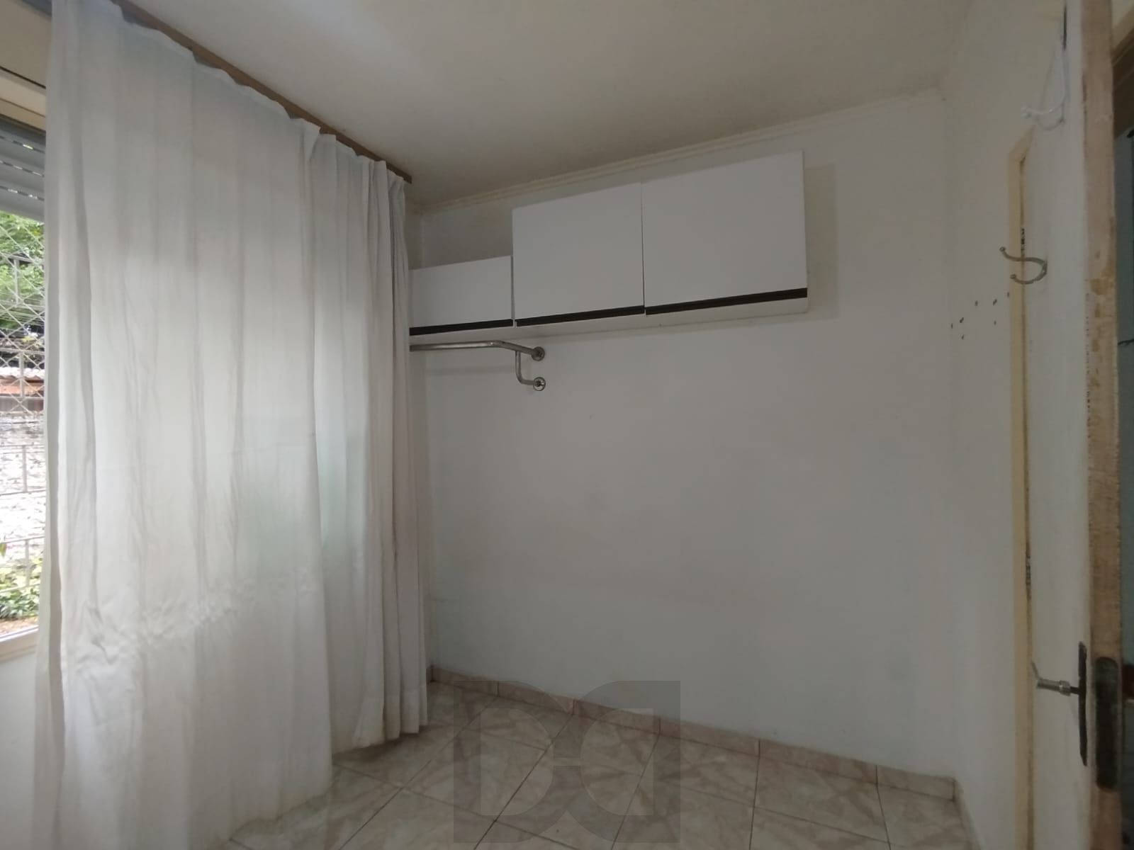 Apartamento no bairro Cristal de 1 dormitório e vaga *rotativa DESOCUPADO — foto 8