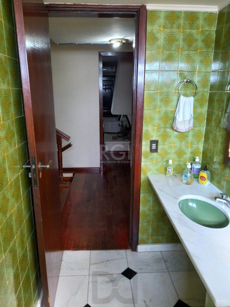 Casa para Venda de 3 dormitórios 6 vagas no bairro Chácara das Pedras — foto 14