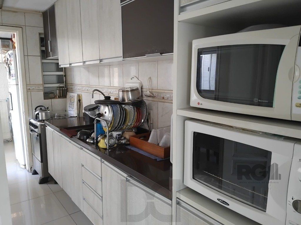 Casa em condomínio no Sarandi de 2d vaga e infra — foto 10
