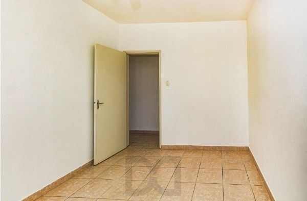 Apartamento de 2 dormitórios no bairro Santa Cecilia DESOCUPADO — foto 14