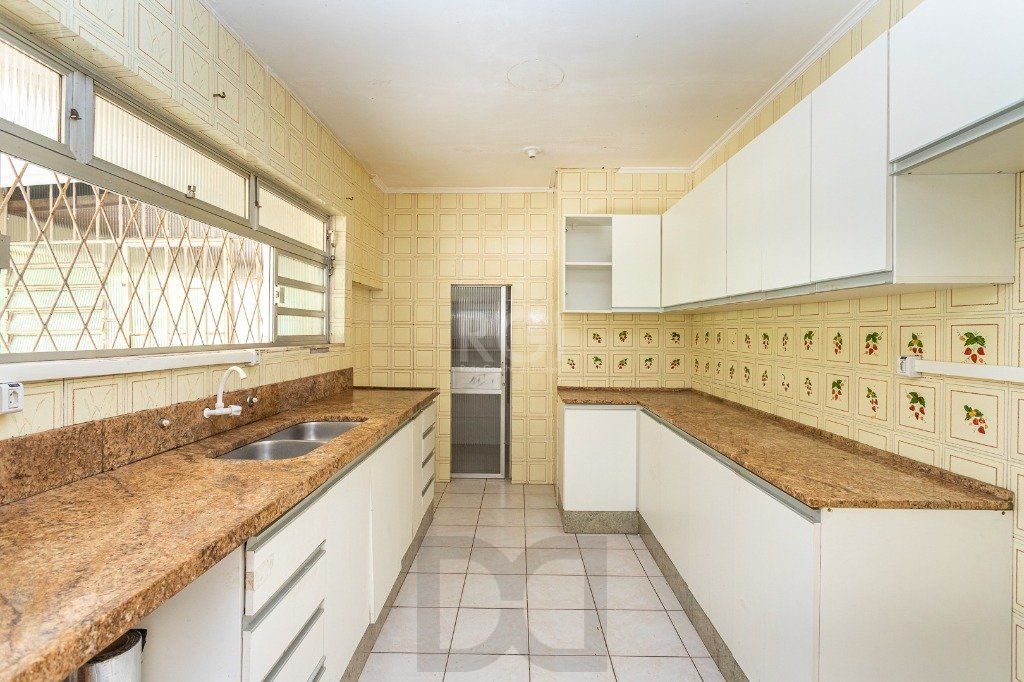 Casa para Venda - 740m², 5 dormitórios, sendo 1 suites, 3 vagas - Vila Assunção — foto 30