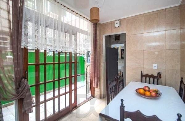 Apartamento TÉRREO com pátio no Menino Deus de 2 dormitórios e vaga rotativa — foto 28