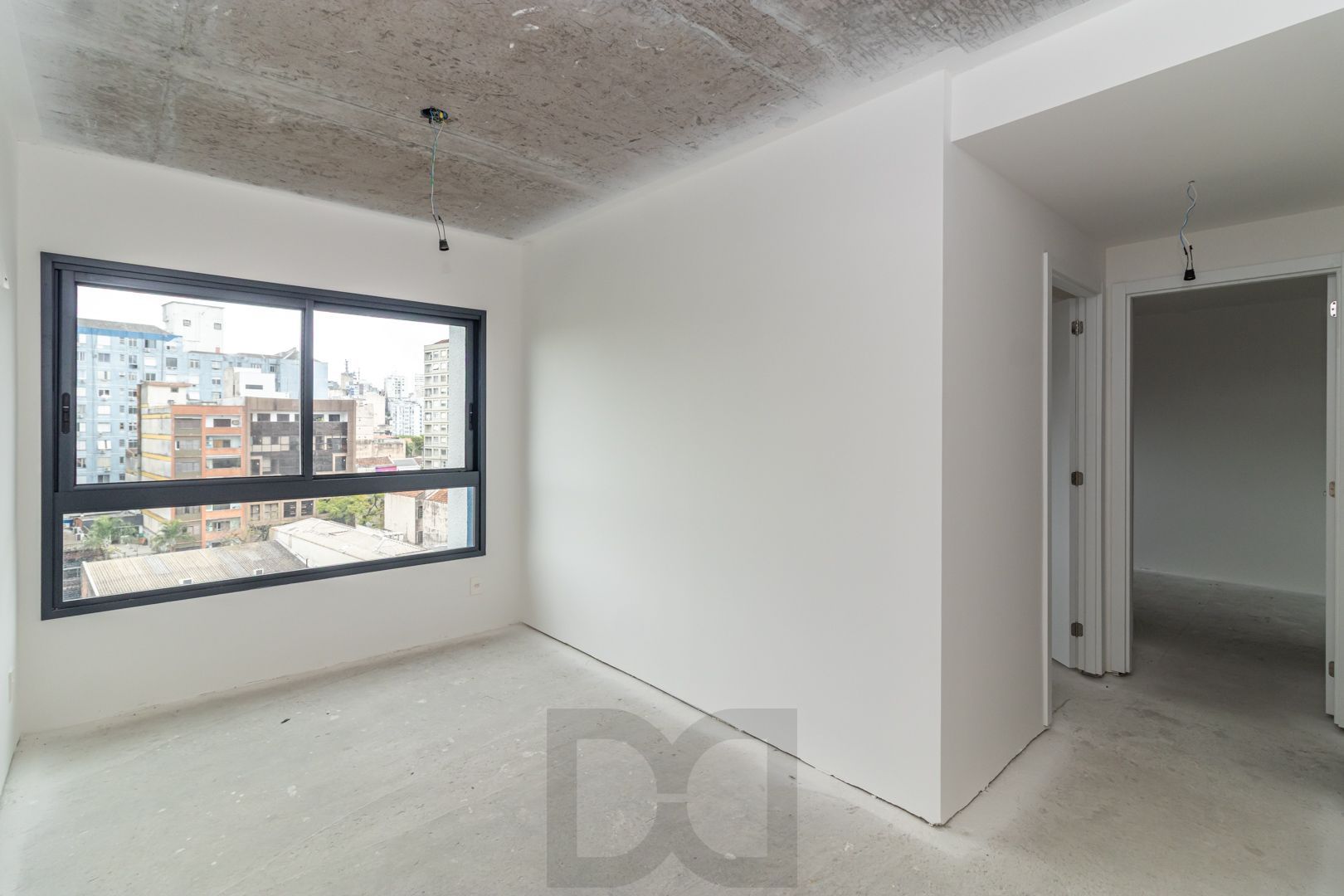 Apartamento no Go Cidade Baixa de 2 dormitórios vaga e infra  DESOCUPADO — foto 2