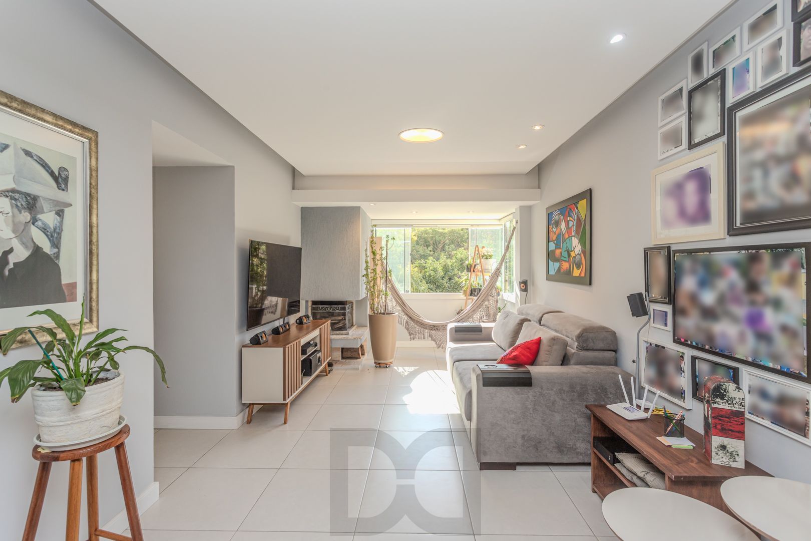 Apartamento diferenciado no bairro Nonoai de 3 dormitórios 2 vagas e infra — foto 18