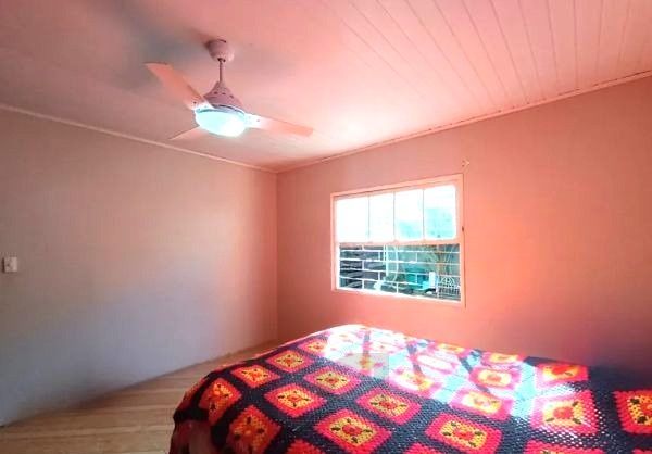 Casa no bairro Jardim do Salso com 2 dormitórios e 4 vagas — foto 20