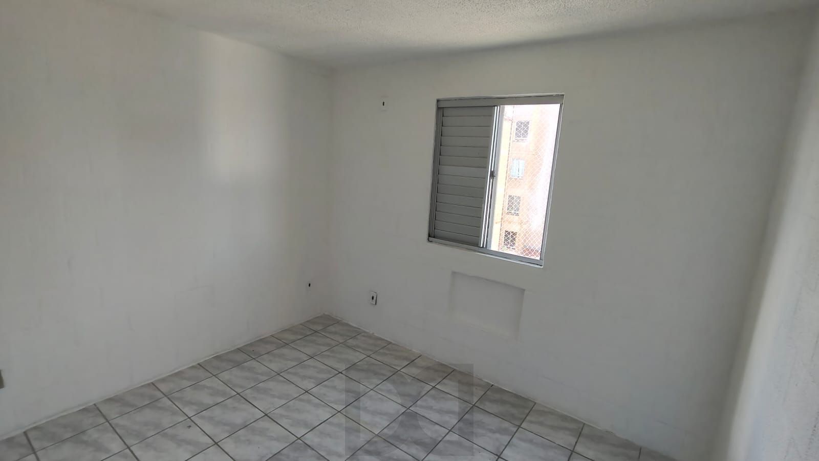 Apartamento no Bairro Lomba do Pinheiro - 2 Dormitórios — foto 6