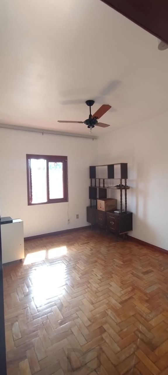 Casa no bairro Santa Tereza - Vila dos Comerciários - 5 dormitórios — foto 12