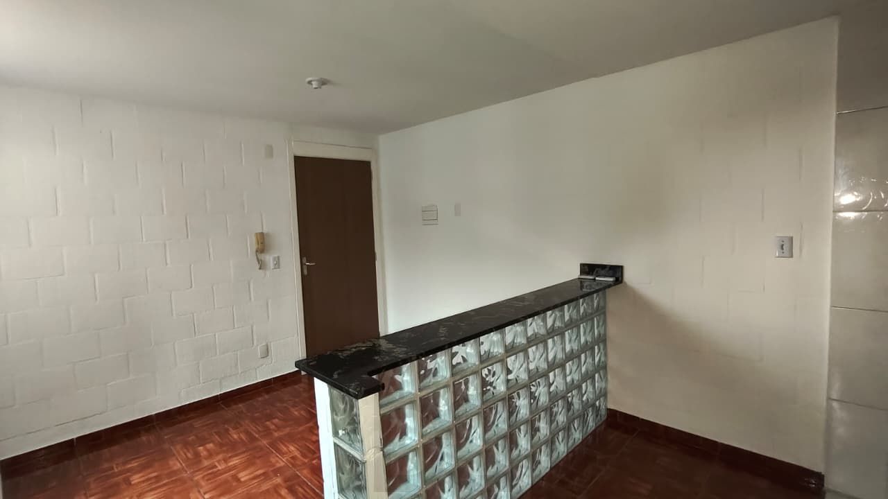 Apartamento na Vila Nova - 2 Dormitórios — foto 2