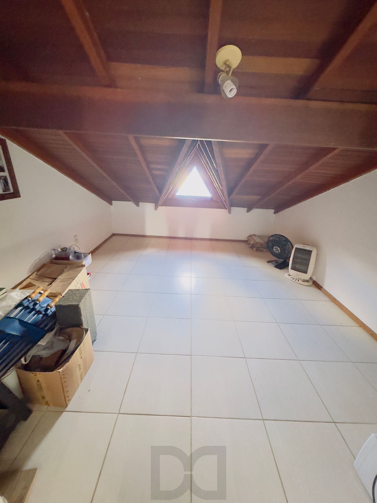 Casa no bairro Hípica - 3 dormitórios — foto 24