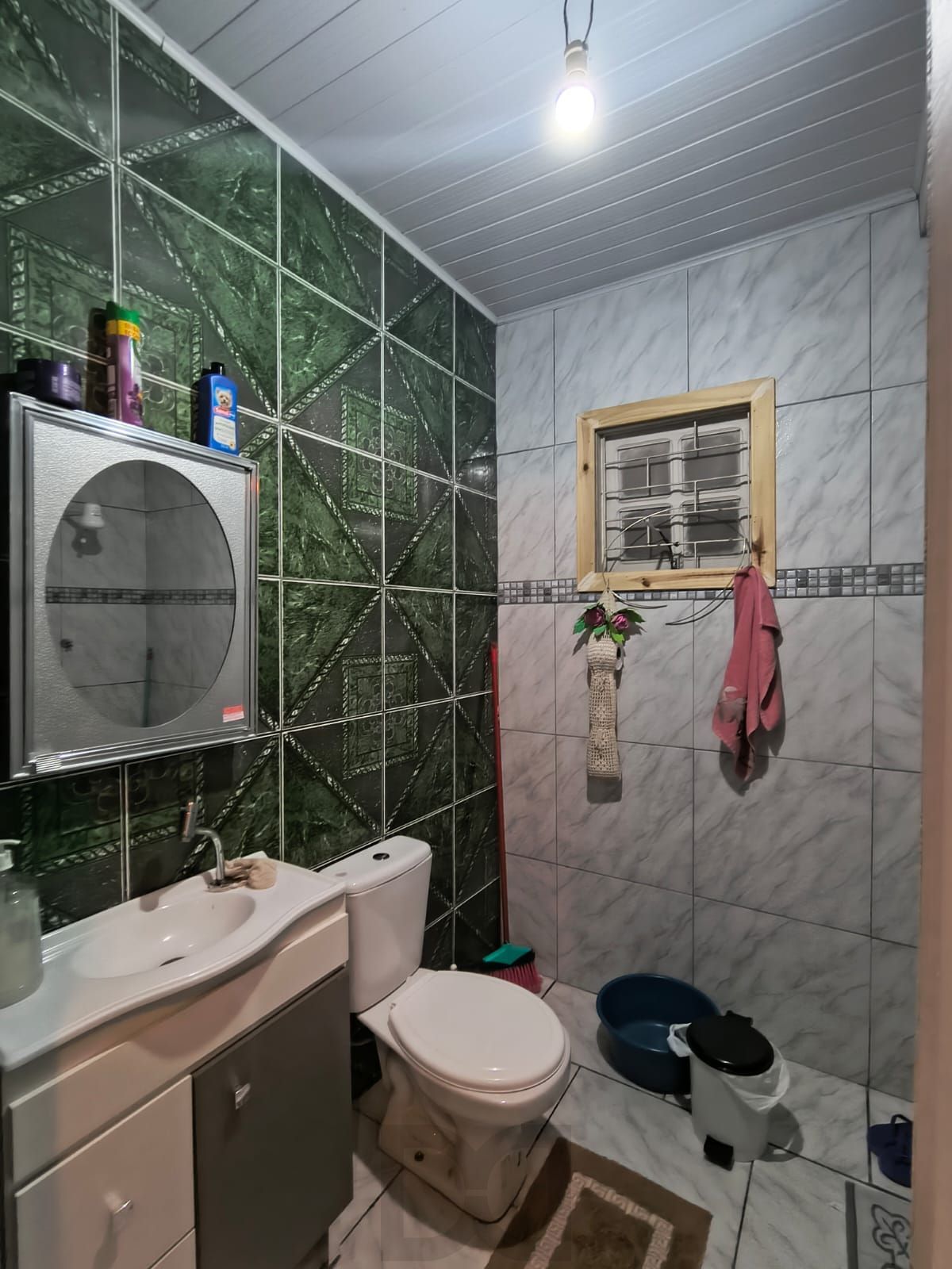 Casa de esquina com 3 dormitórios no bairro Campo Novo — foto 9