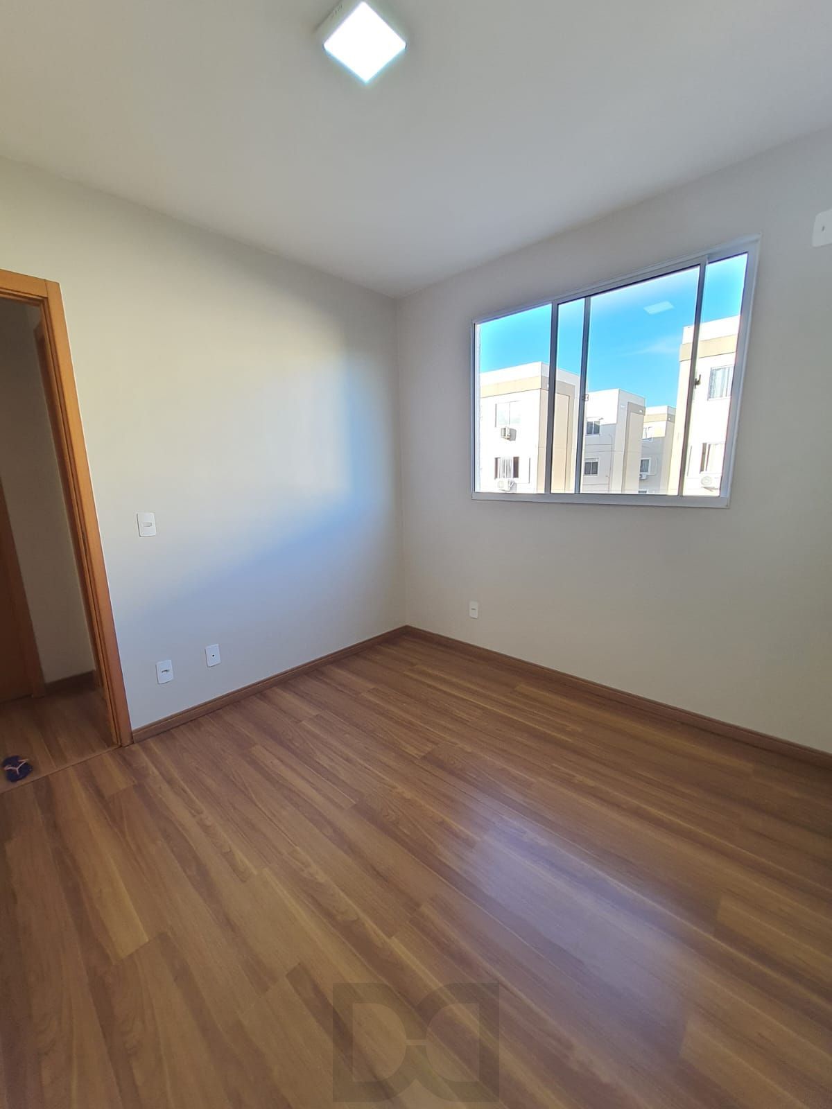 Apartamento no bairro Restinga - 2 Dormitórios com 1 vaga - Cond. Porto dos Canários — foto 6