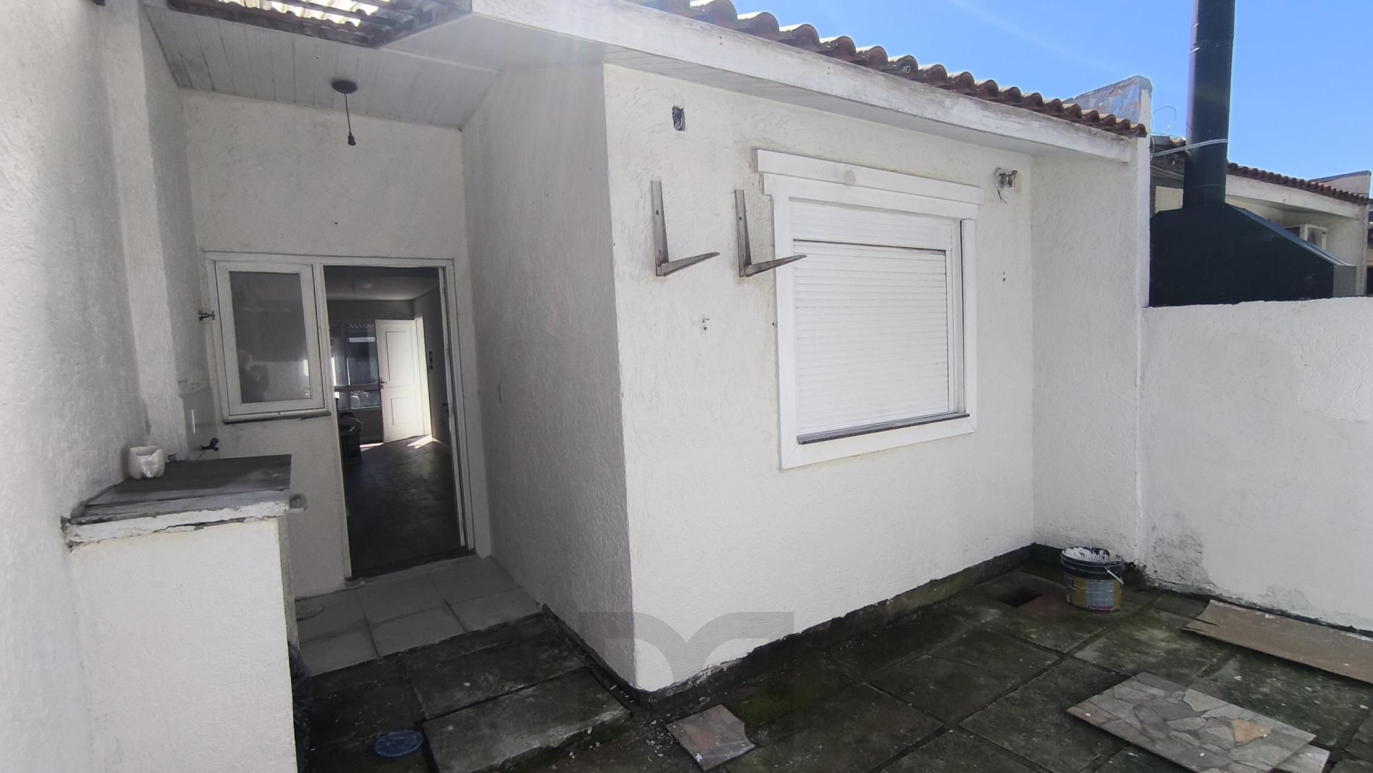 Casa de condomínio no bairro Hípica - 2 dormitórios sendo 1 suíte — foto 12
